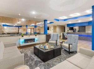 Louis Inn | Goldman