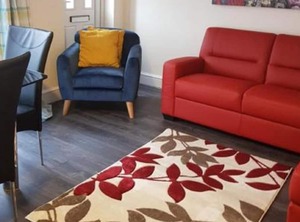 Brentwood Townhouse Huku Kwetu | Dunstable