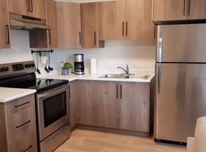 Broomhill Getaway | Sooke