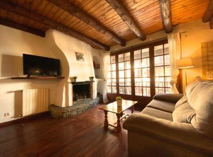 Bordes Duplex Rustico Con Chimenea Arinsal Zona Vallnord | Mas de Ribafeta