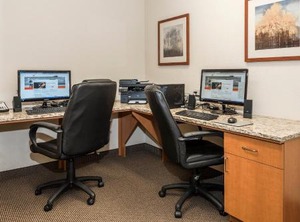 Candlewood Suites Burlington Ihg Hotel | Burlington