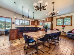 Casa De Plata | Blue River
