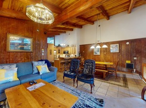 Chateau Sans | Mammoth Lakes