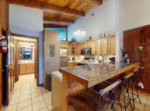 Chateau Sans | Mammoth Lakes