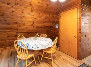 Chalet Villa | Stevensville