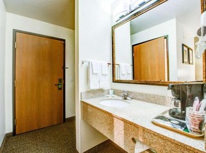 Comfort Inn Fontana | Fontana