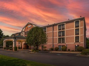 Comfort Inn Suites Norman | Cornelius