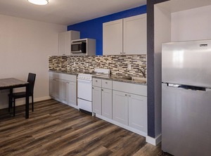 Coratel Igh Kitchenette Ns Oversized | Inver Grove Heights