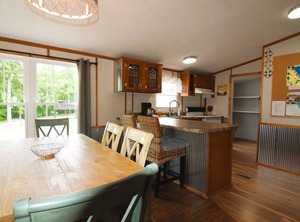 Cottage Creek Resort Marina | Benton