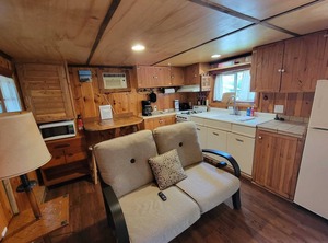 Cottage Autrain River Beach Rocks Waterfalls | Au Train