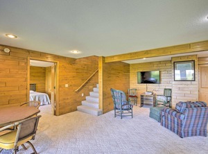 Cozy Lakefront Deck | Brill