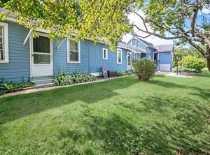 Roosevelt Cottage Coloma | Lake Michigan Beach