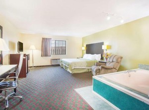 Days Inn | Lexington