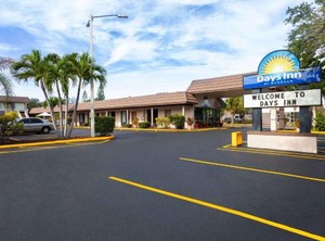 Days Inn | United Central