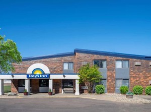 Days Inn | Renner
