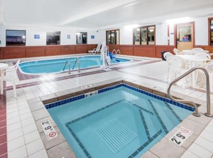 Days Inn | Watertown