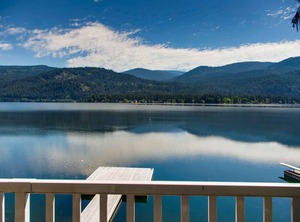 Lakeside Beach | Christina Lake
