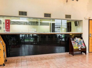 Econo Lodge Andrews Afb | Clinton