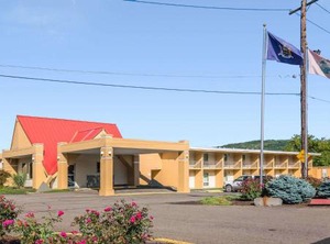 Econo Lodge Inn | Binghamton