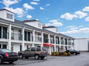 Econo Lodge Greenville | Greenville