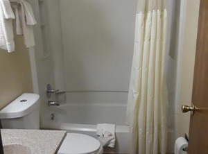 Faribault Hometown Inn Suites | Faribault