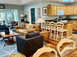 Summerwind Cottage | West Beach