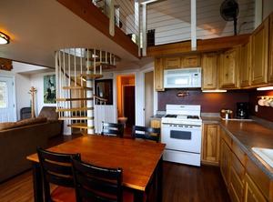Cozy Waterfront Central | Kalifornsky