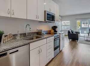 Frontdesk Br The River | Lower East Side