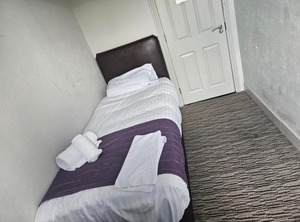 Fryatt Hotel Bar | Harwich