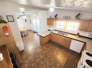 Waterfront Spacious Ft Covered Fishing | Buchanan Dam