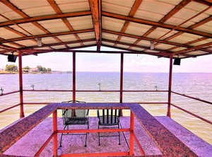 Waterfront Spacious Ft Covered Fishing | Buchanan Dam