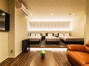 Grand Base Hakatamon | Susakiuramachi