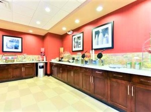Hampton Inn Post | Painted Post