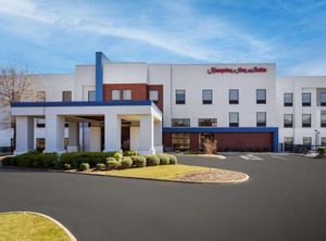 Hampton Inn Suites | Pelham
