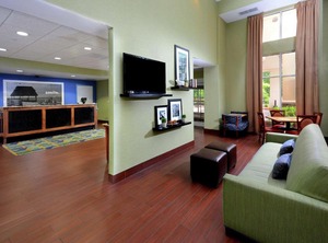 Hampton Inn | Huntersville