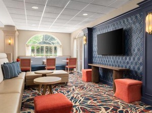 Hampton Inn Suites | Middletown