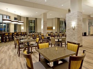 Hampton Inn Suites | Downtown West