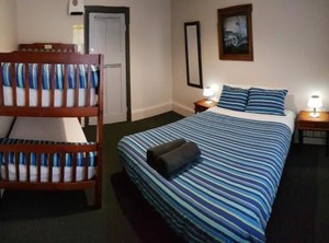 Apple Backpackers | Motueka