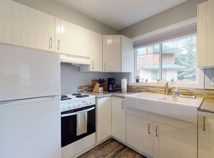 Banff Boundary Lodge | Harvie Heights