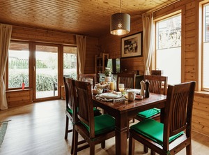 Log People Nature Adventure Village | Rotacker