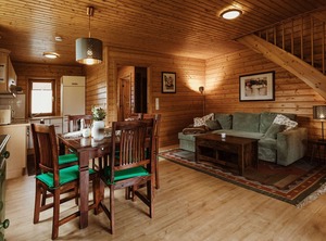 Log People Nature Adventure Village | Rotacker