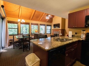 Christmas Mountain Nights Dells | Wisconsin Dells