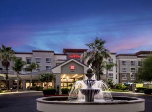 Hilton Garden Inn | Avondale