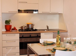 Holiday Lario Persons Bedrooms | Onno