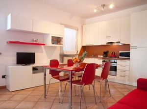 Holiday Lario Persons Bedrooms | Onno