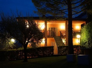 Holiday Lario Persons Bedrooms | Onno