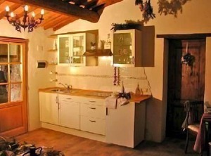 Holiday Montevarchi Persons Farmhouse | Moncioni