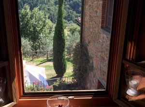 Holiday Montevarchi Persons Farmhouse | Moncioni