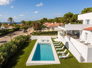 Holiday Es Gran Persons Bedrooms | Sant Tomas