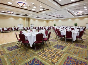 Holiday Inn Conference Marshfield Ihg Hotel | Marshfield
